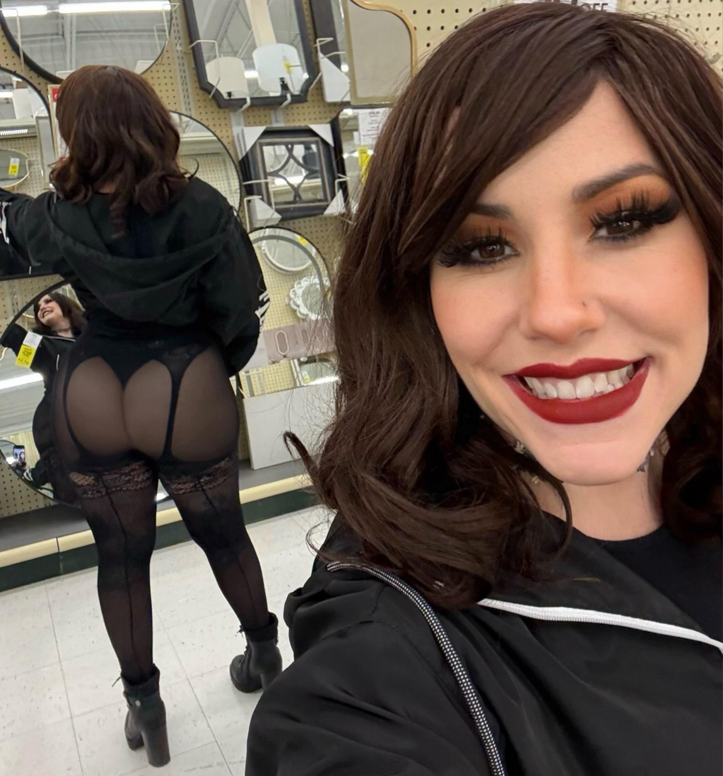 PAWG Who has the best view you or the