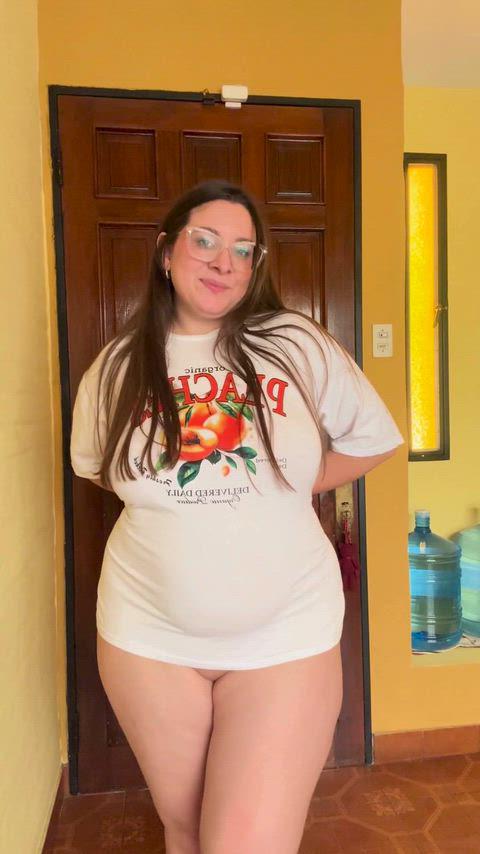 tech worker curves that dont fit in a uniform