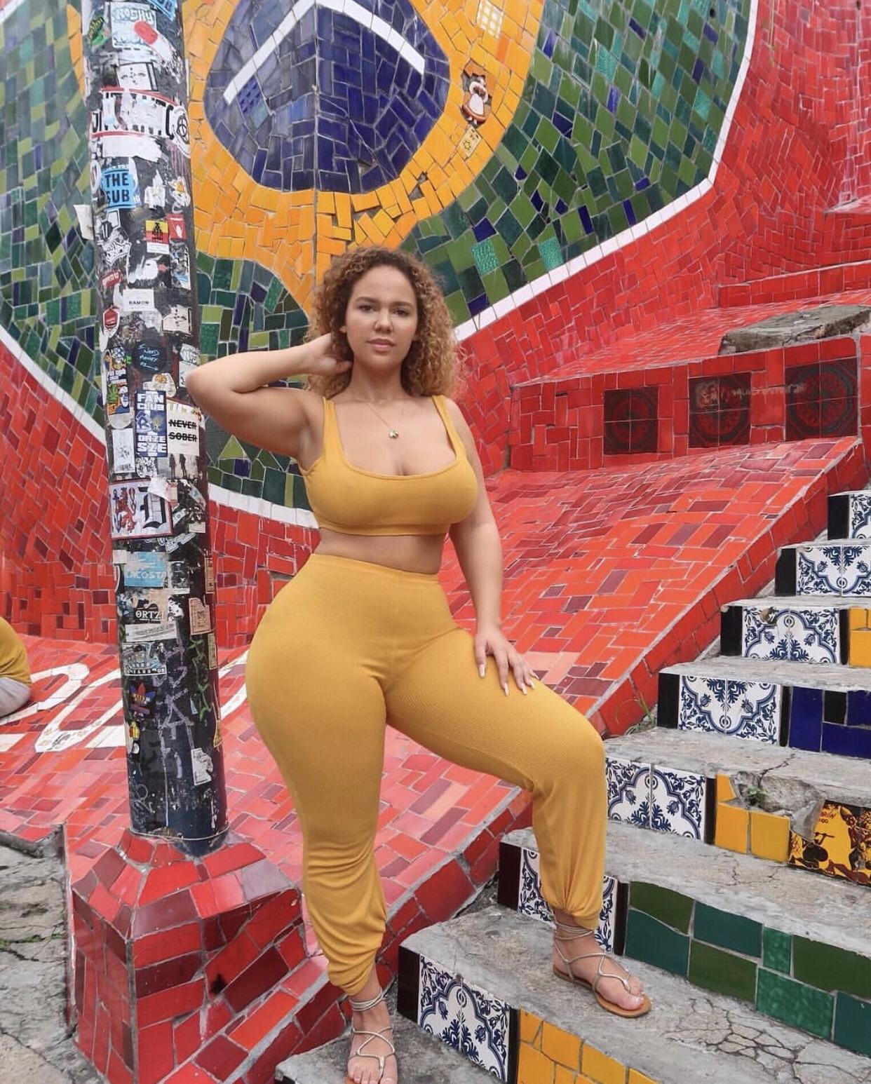 1779775804 439 Thicker Pamela