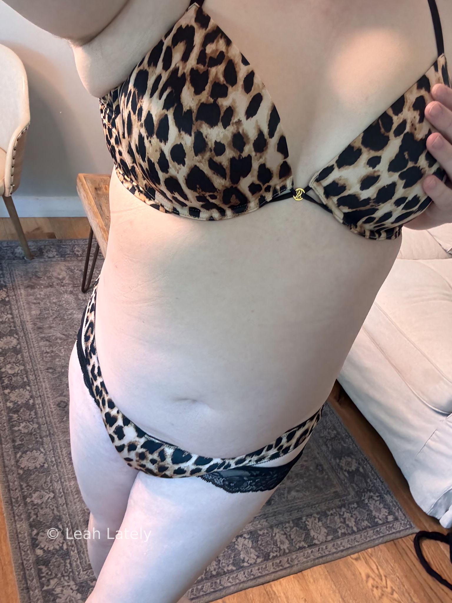 Cheetah print and ready to fuck Thick White Girls