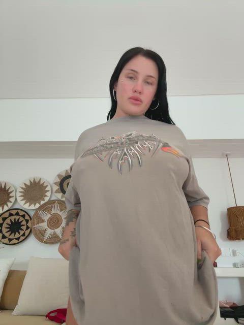 Thicker Revealing my chubby mombod