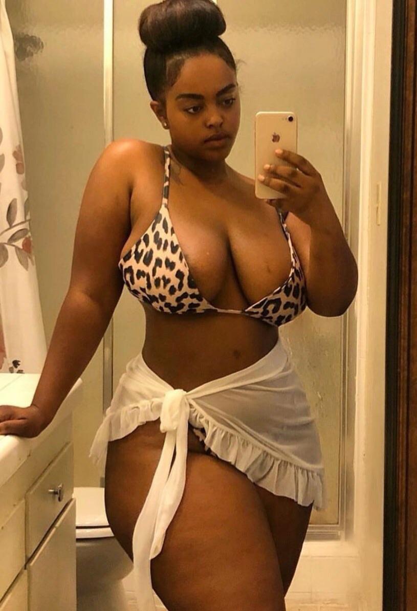 Thicker Ruthie Taye